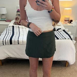 Outdoor Voices Skort perfect condition